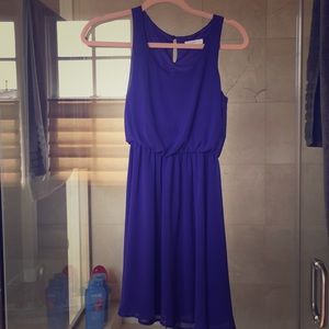 purple flowy dress